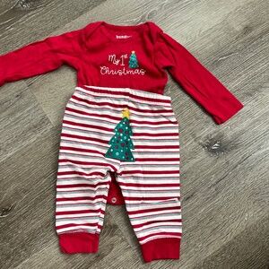 2 pieces “1st Christmas” 3-6 month